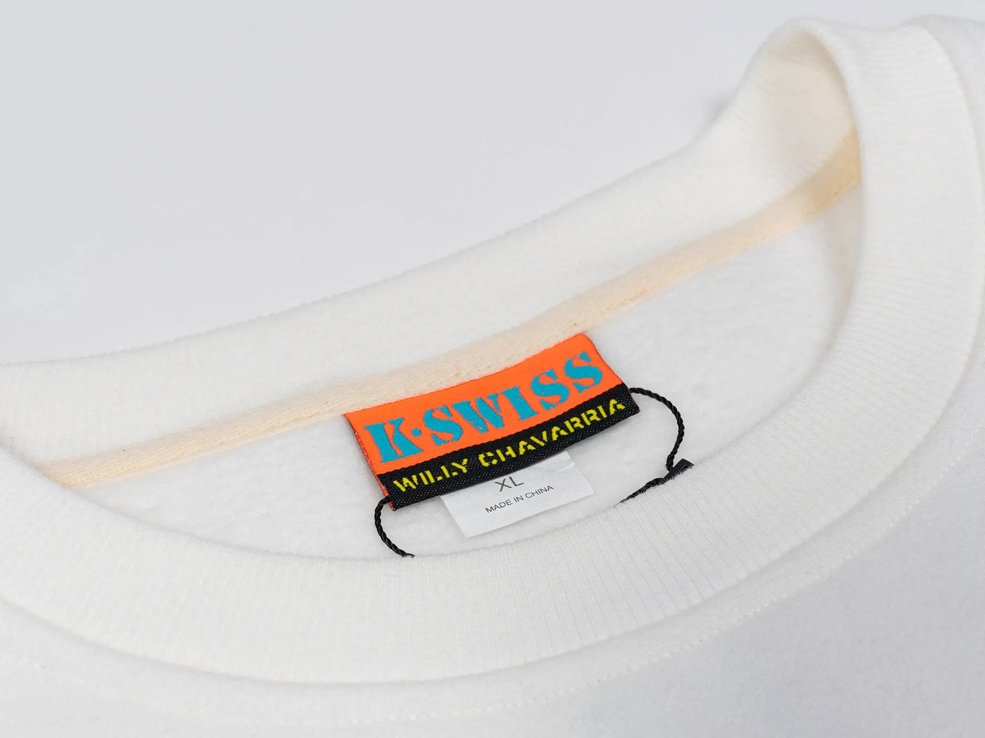 104362-100 | WILLY XL CREWNECK | WHITE
