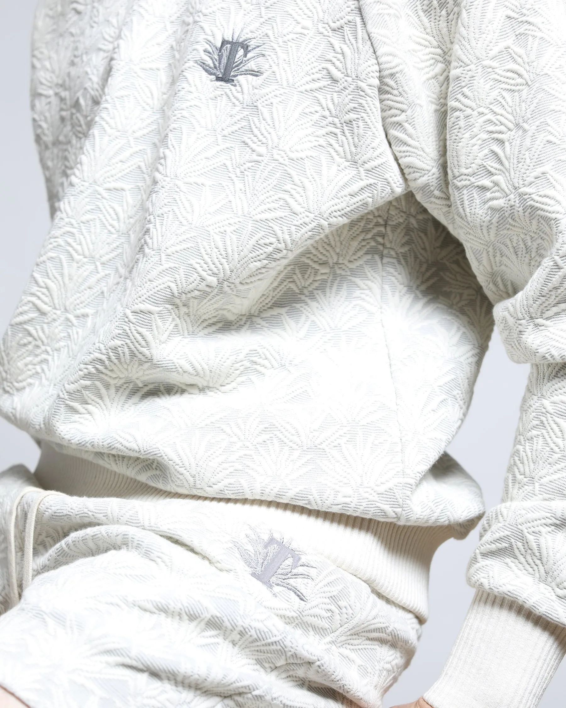 Agave 3D Blister Knit Raglan Crewneck (FINAL SALE)