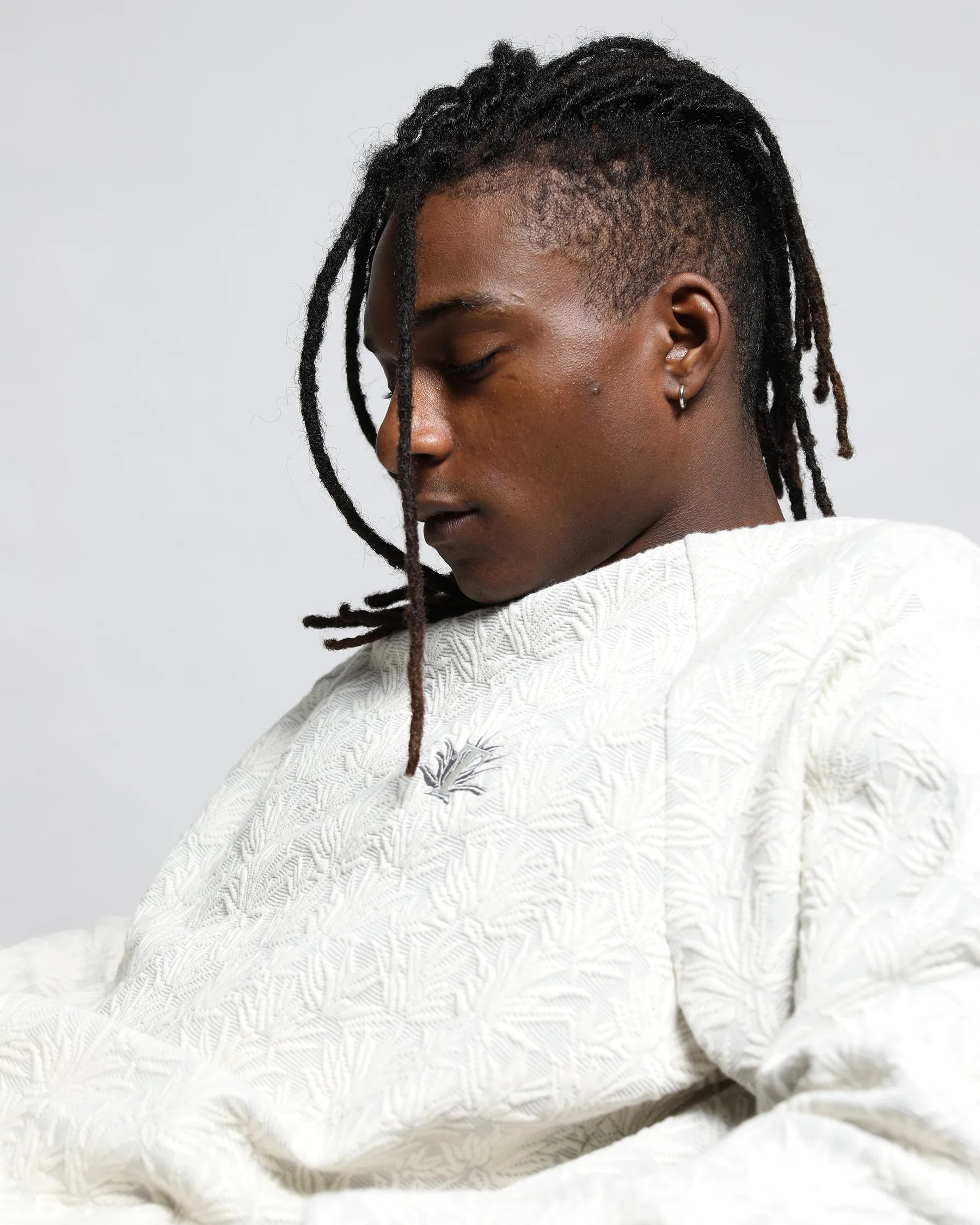 Agave 3D Blister Knit Raglan Crewneck (FINAL SALE)