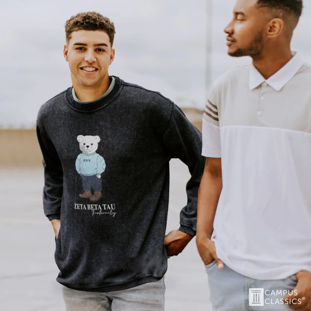 AGR Navy Sandwash Bear Crewneck