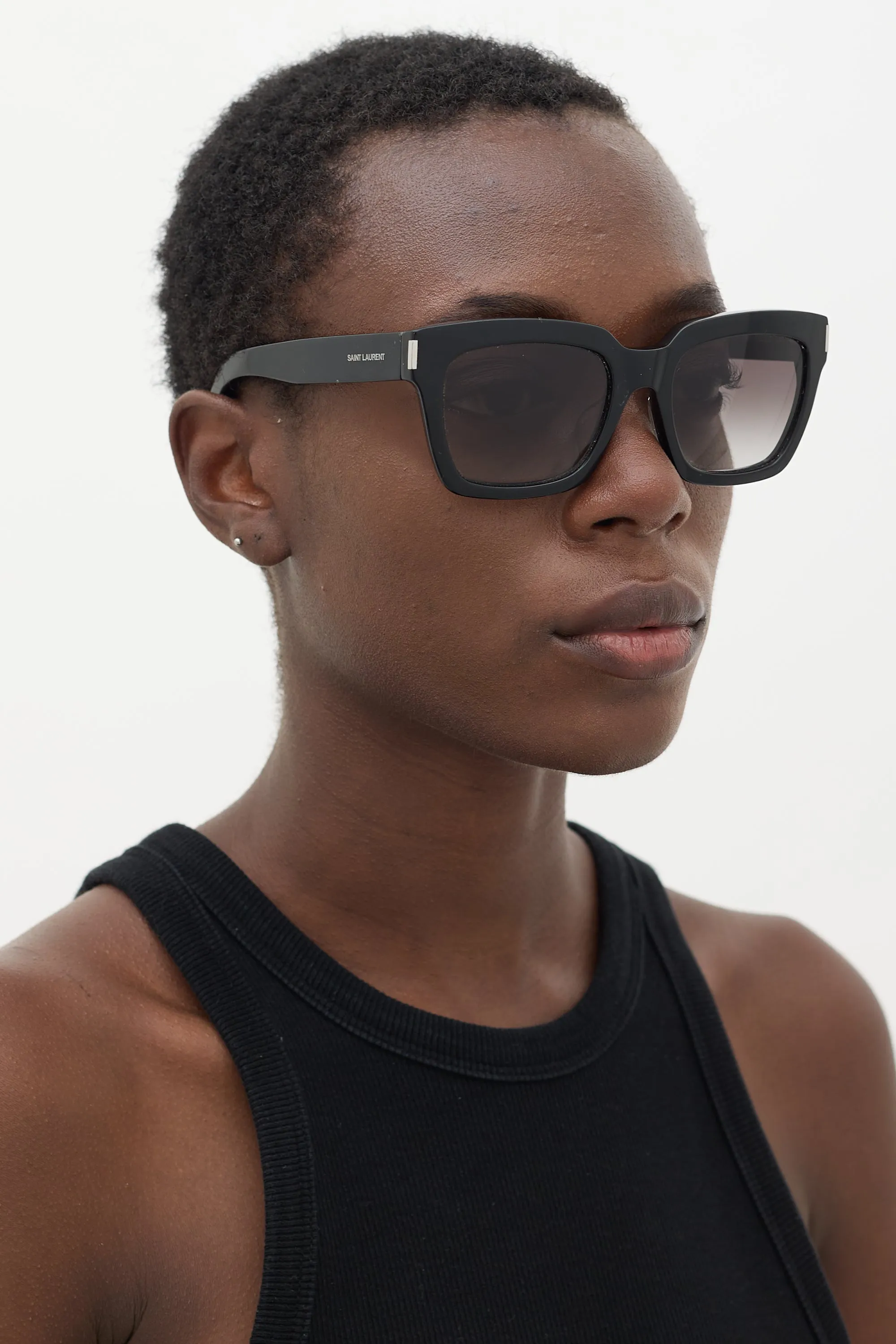 Black Bold 1F Wayfarer Sunglasses