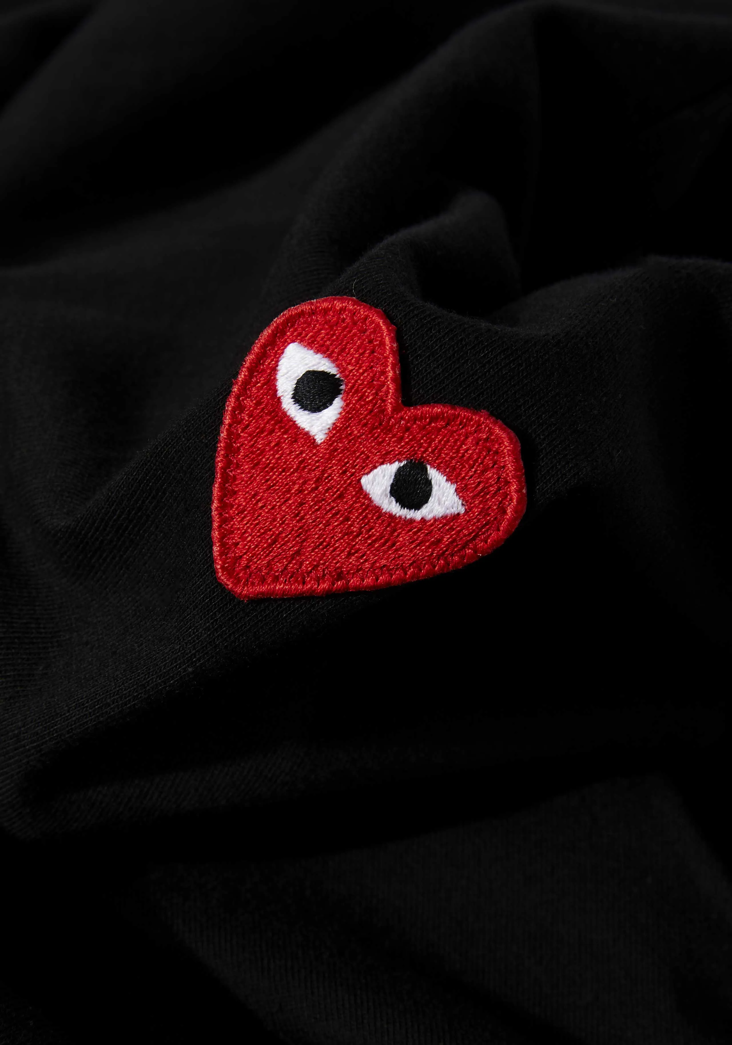 COMME DES GARCONS PLAY RED HEART TEE