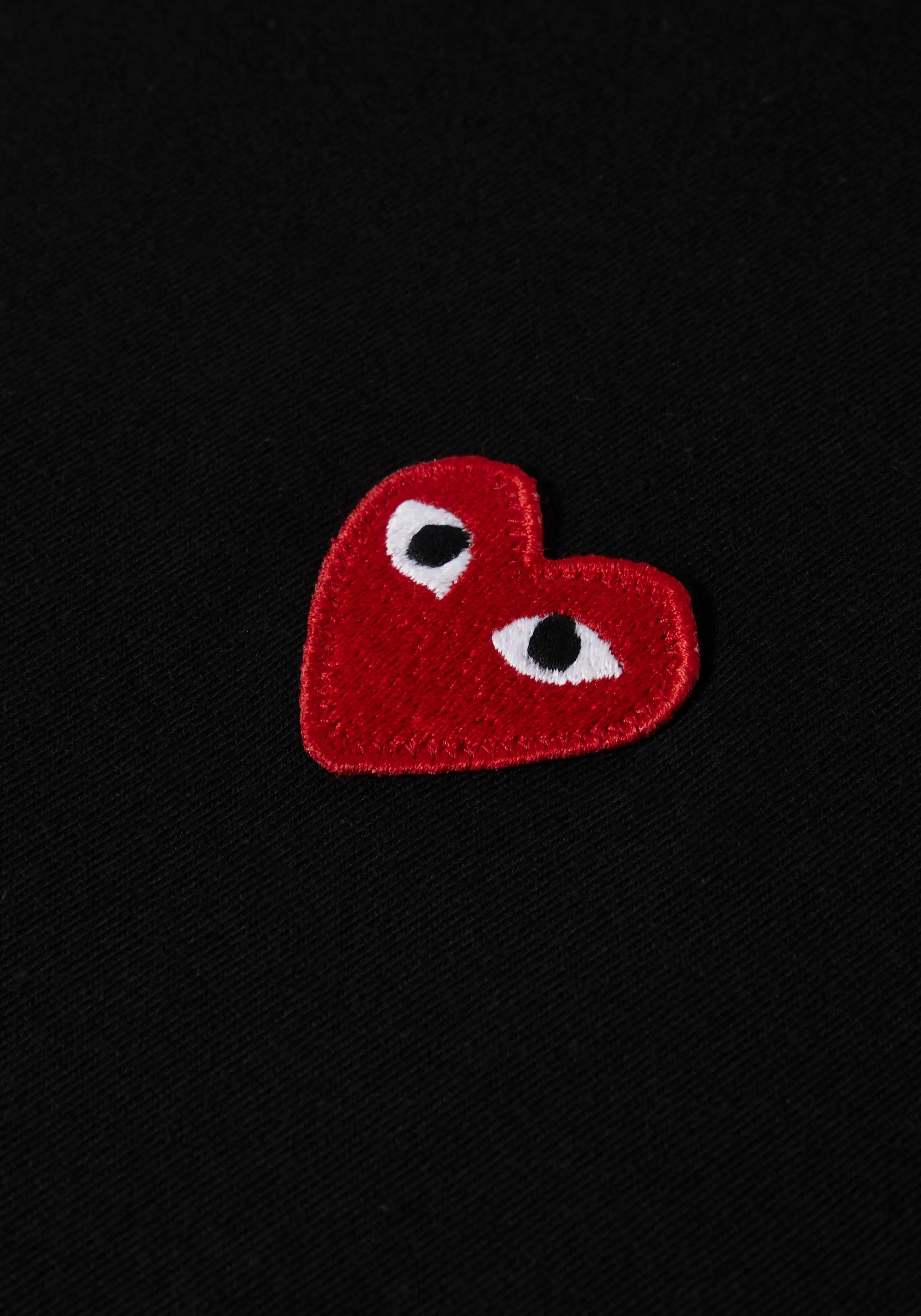 COMME DES GARCONS PLAY RED HEART TEE