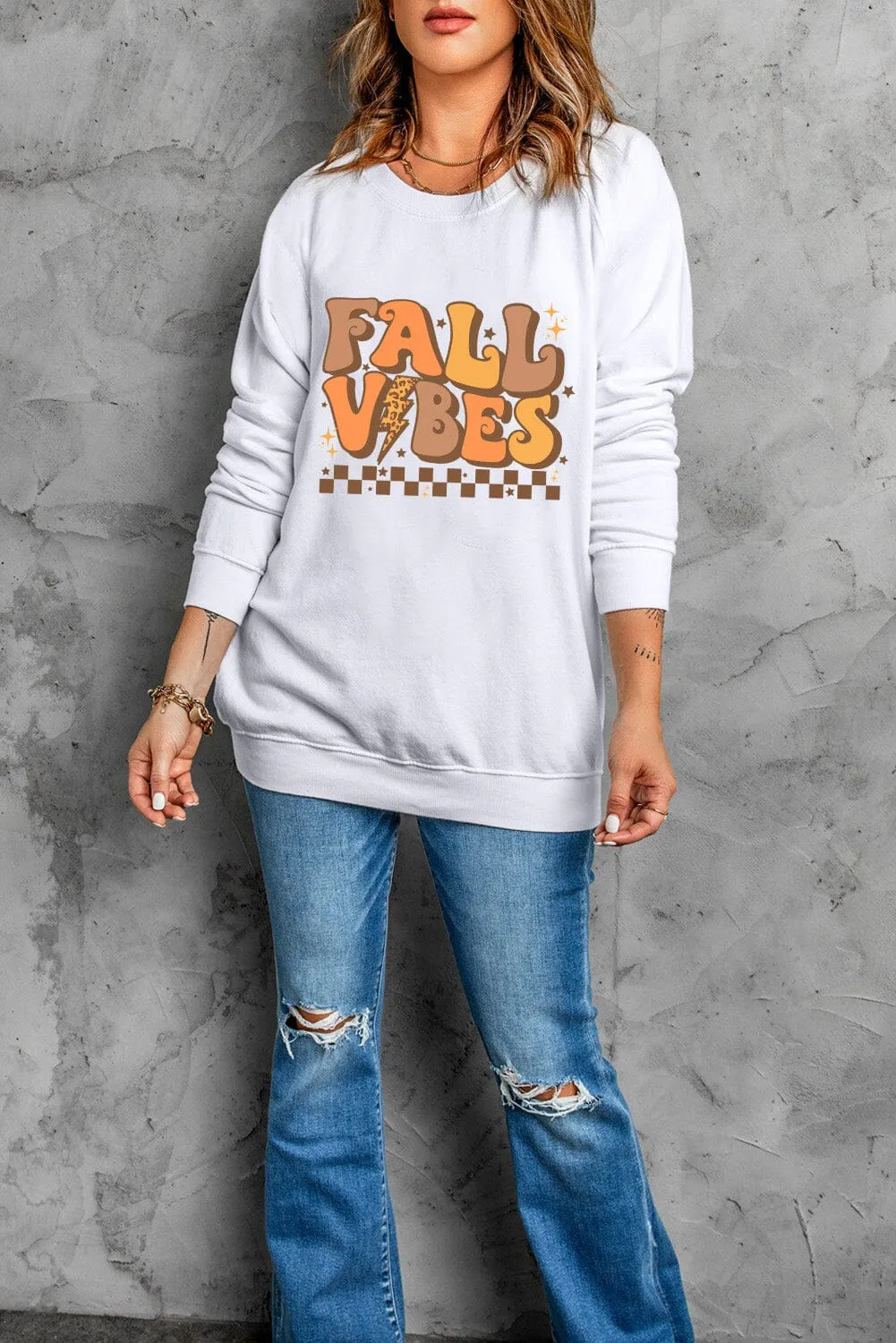 Fall Vibes Women's Graphic Long Sleeve Sweatshirt