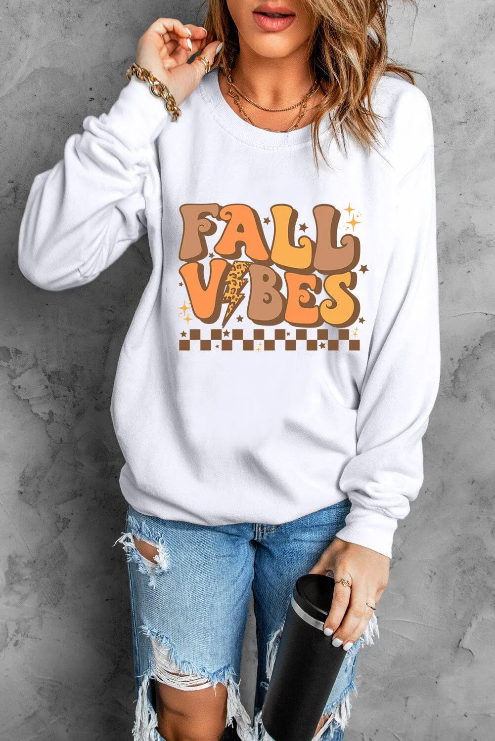 Fall Vibes Women's Graphic Long Sleeve Sweatshirt