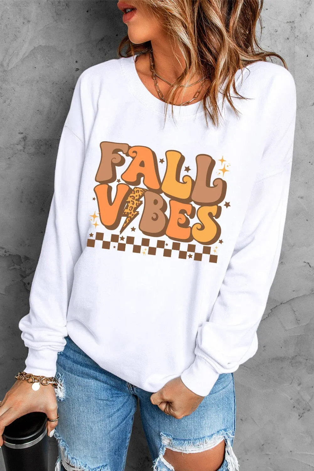 Fall Vibes Women's Graphic Long Sleeve Sweatshirt