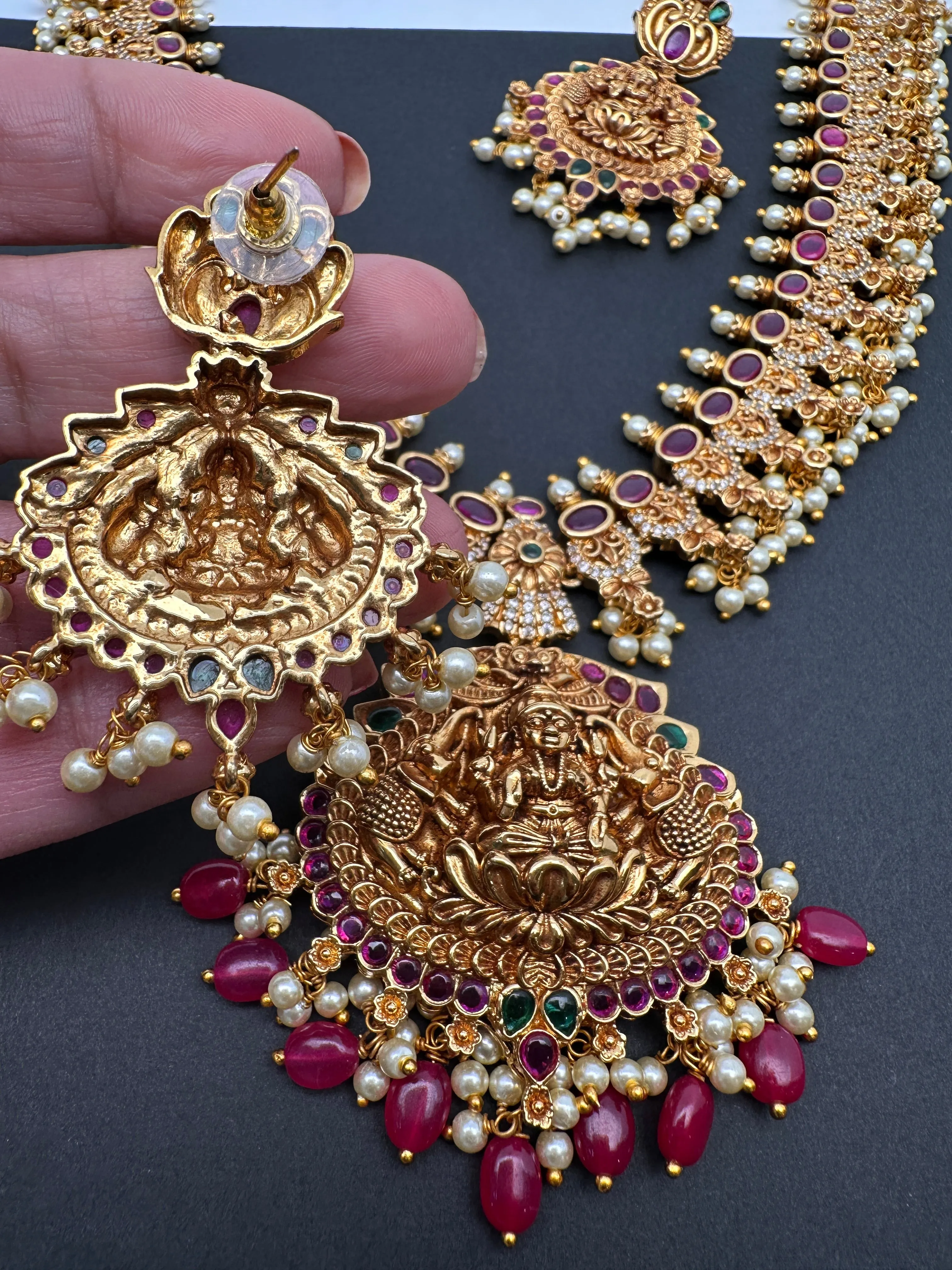 Goddess Lakshmi AD Red Kemp Red Beads Guttapusalu Necklace