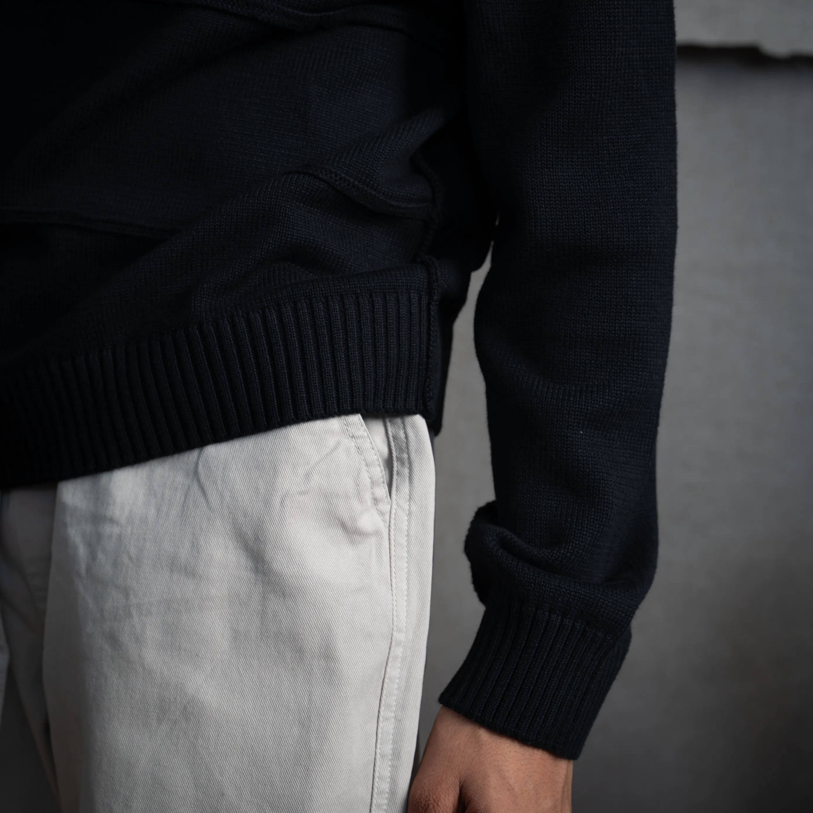 KNITTED CREW NECK JUMPER