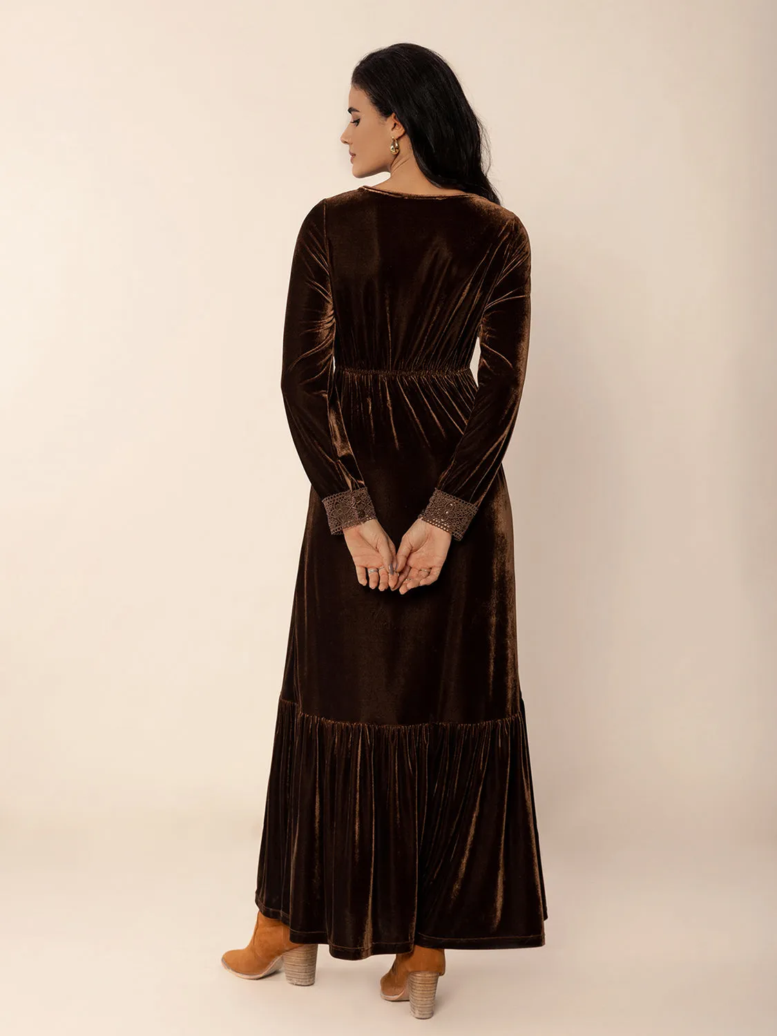 Lace Detail V-Neck Long Sleeve Maxi Dress | Casual Dresses | Winter Dress