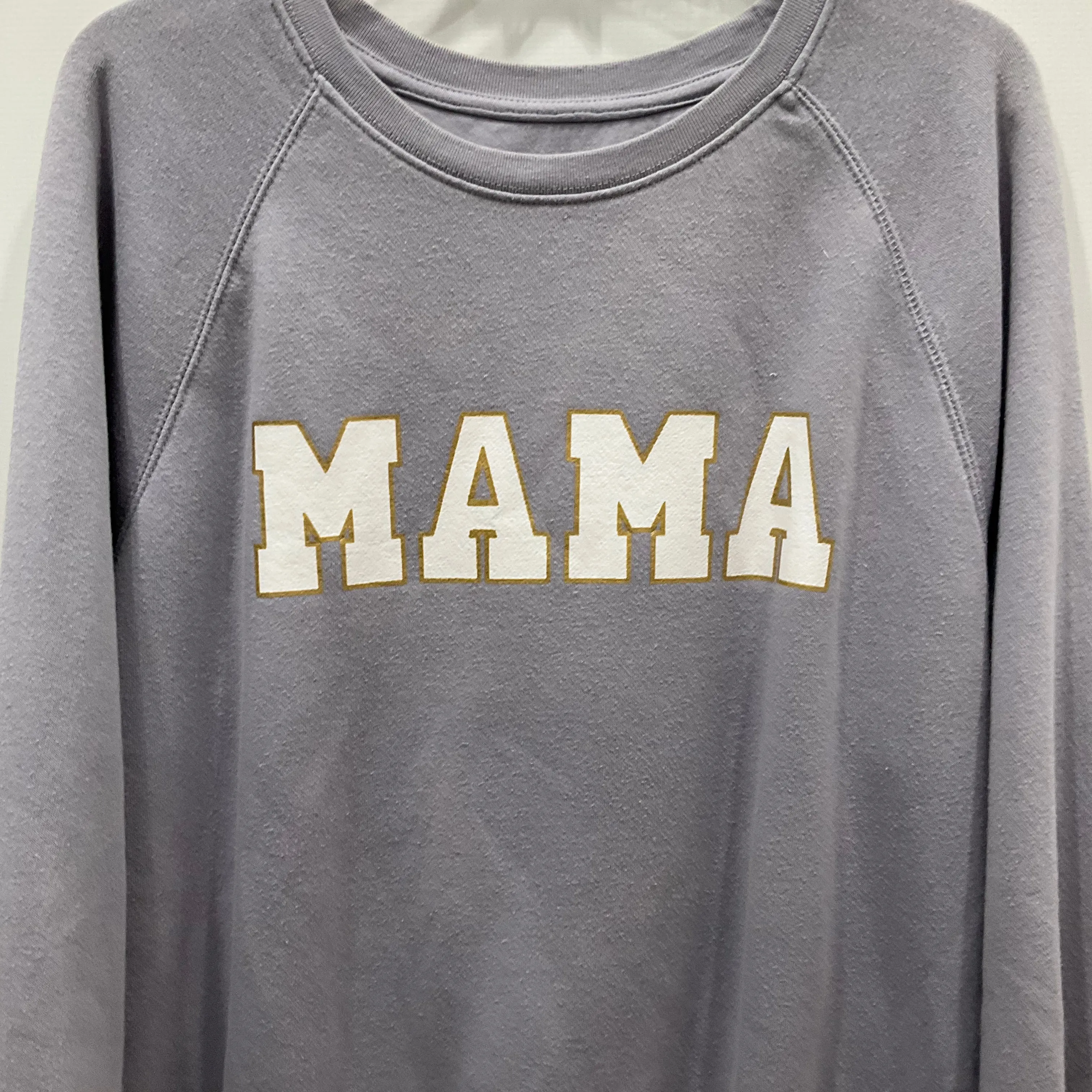 Lavender Sweatshirt Crewneck Clothes Mentor, Size M