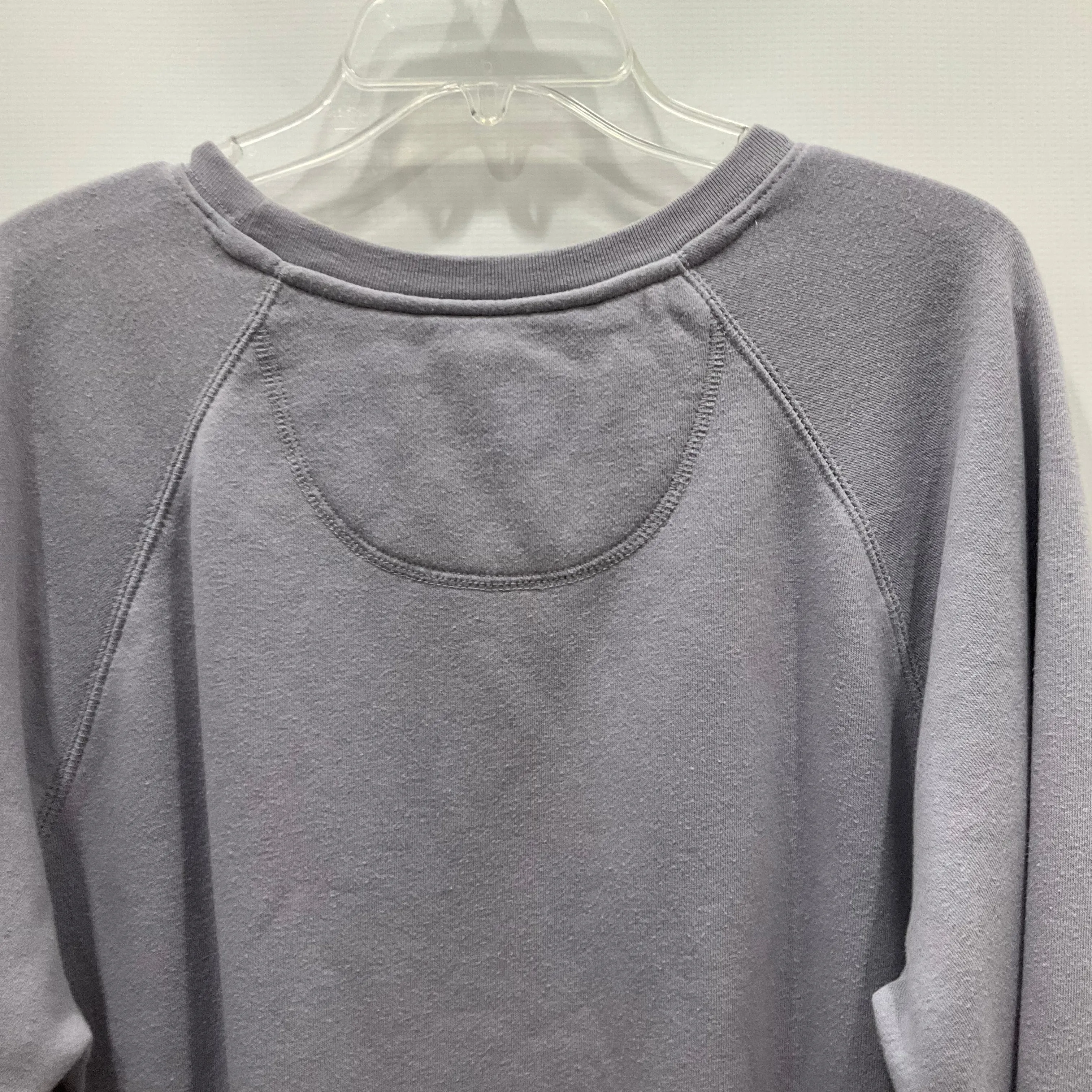 Lavender Sweatshirt Crewneck Clothes Mentor, Size M