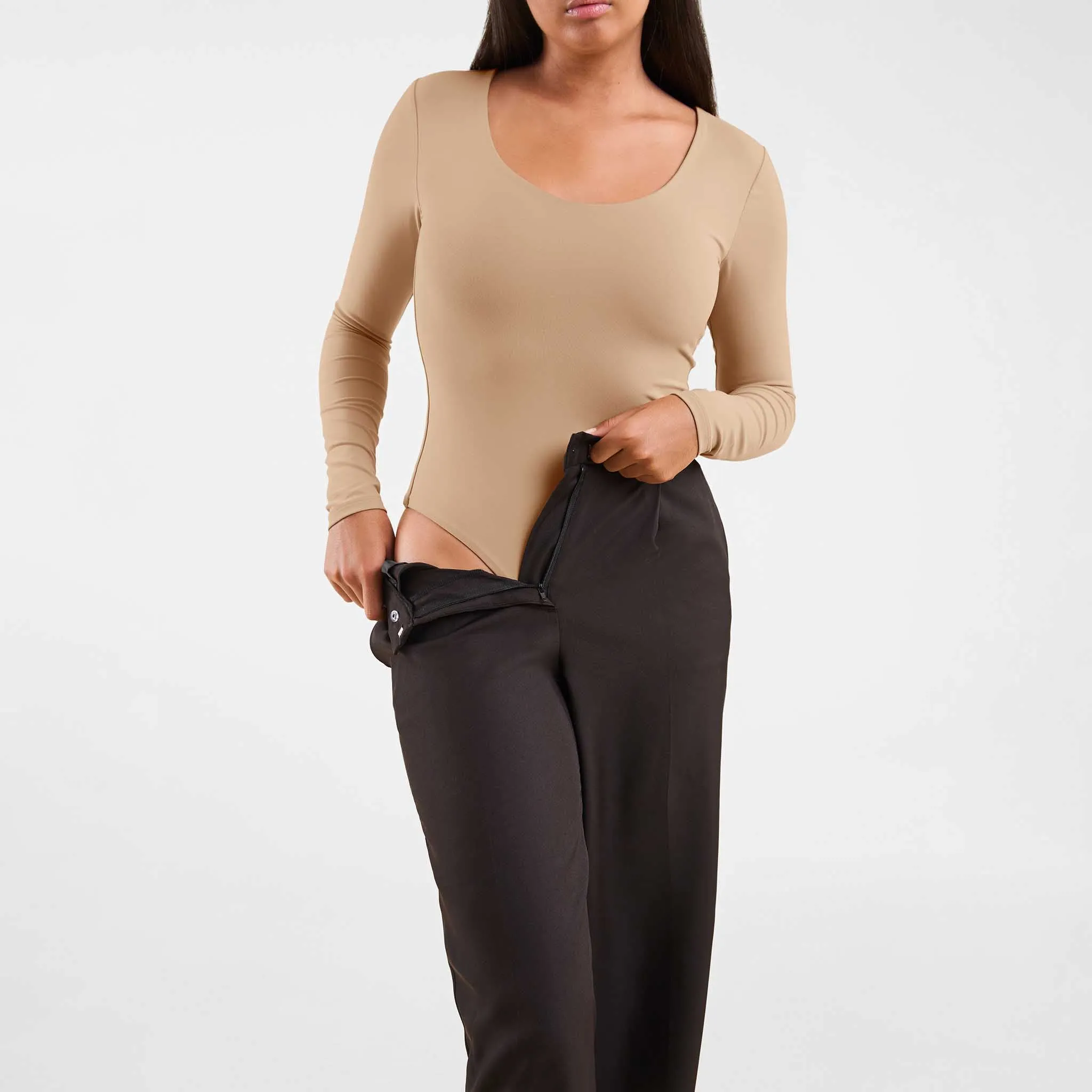 Long Sleeve Scoop Neck Bodysuit | Oat