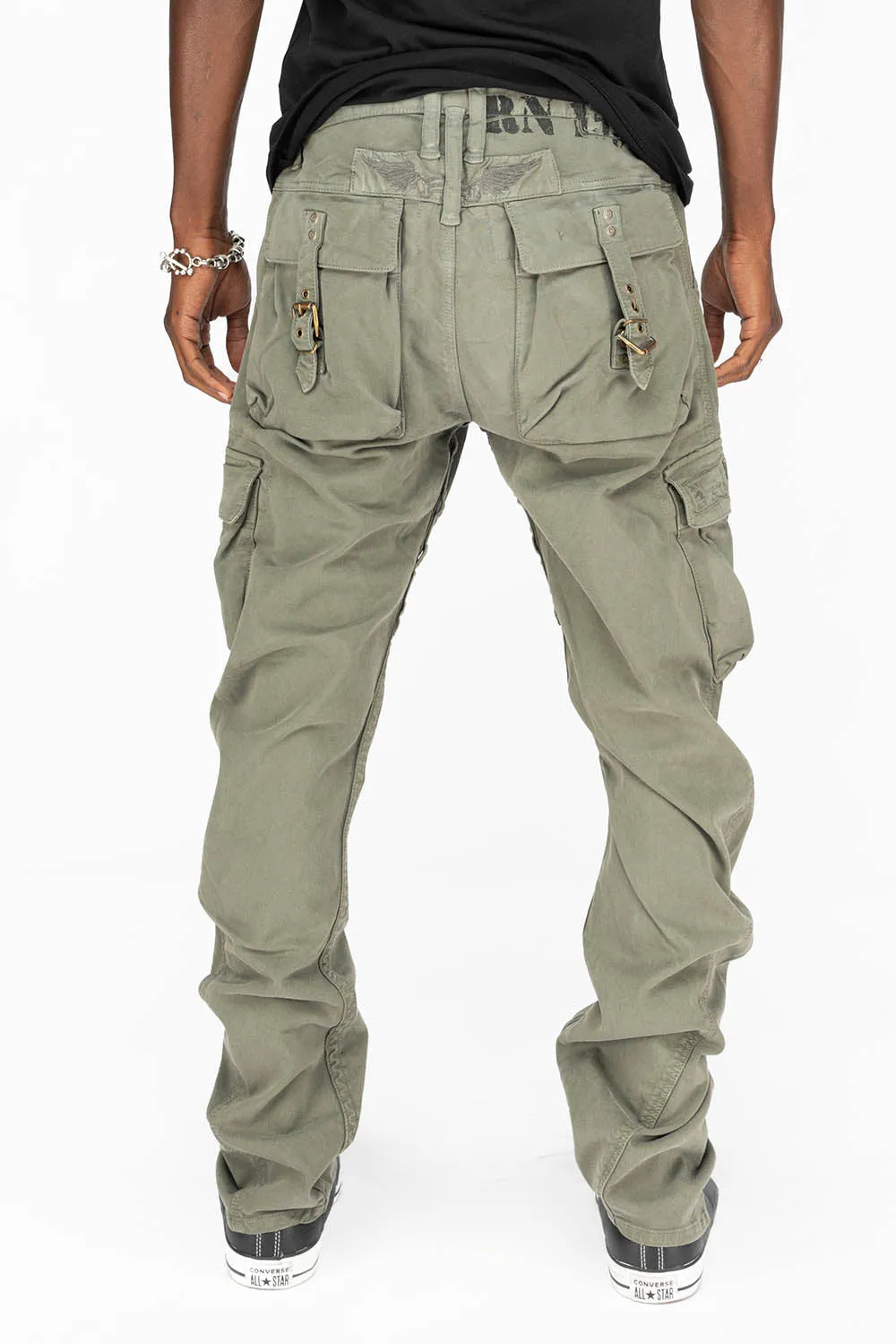 MENS MILITARY STYLE CARGO PANTS IN OLIVE DYE