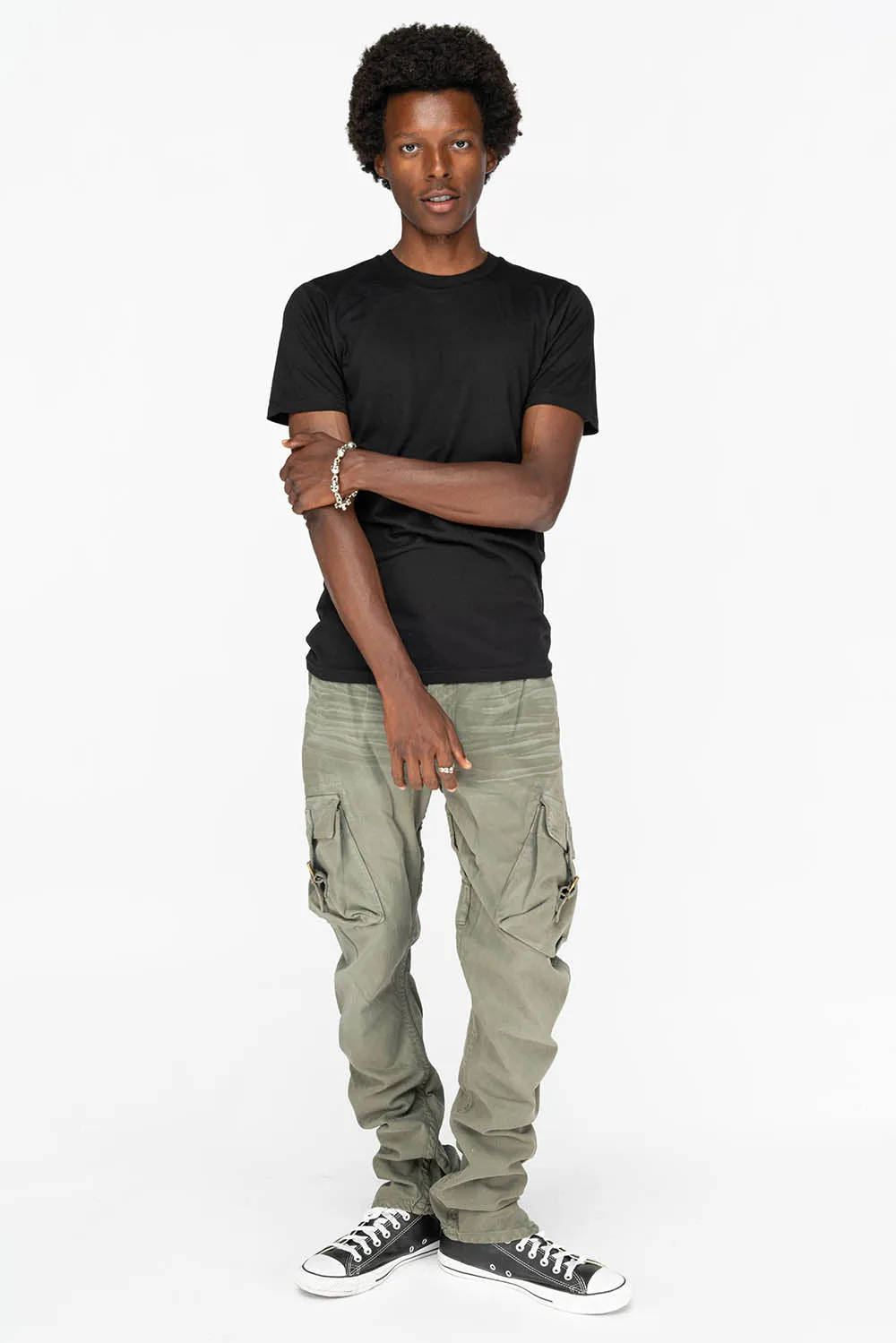 MENS MILITARY STYLE CARGO PANTS IN OLIVE DYE