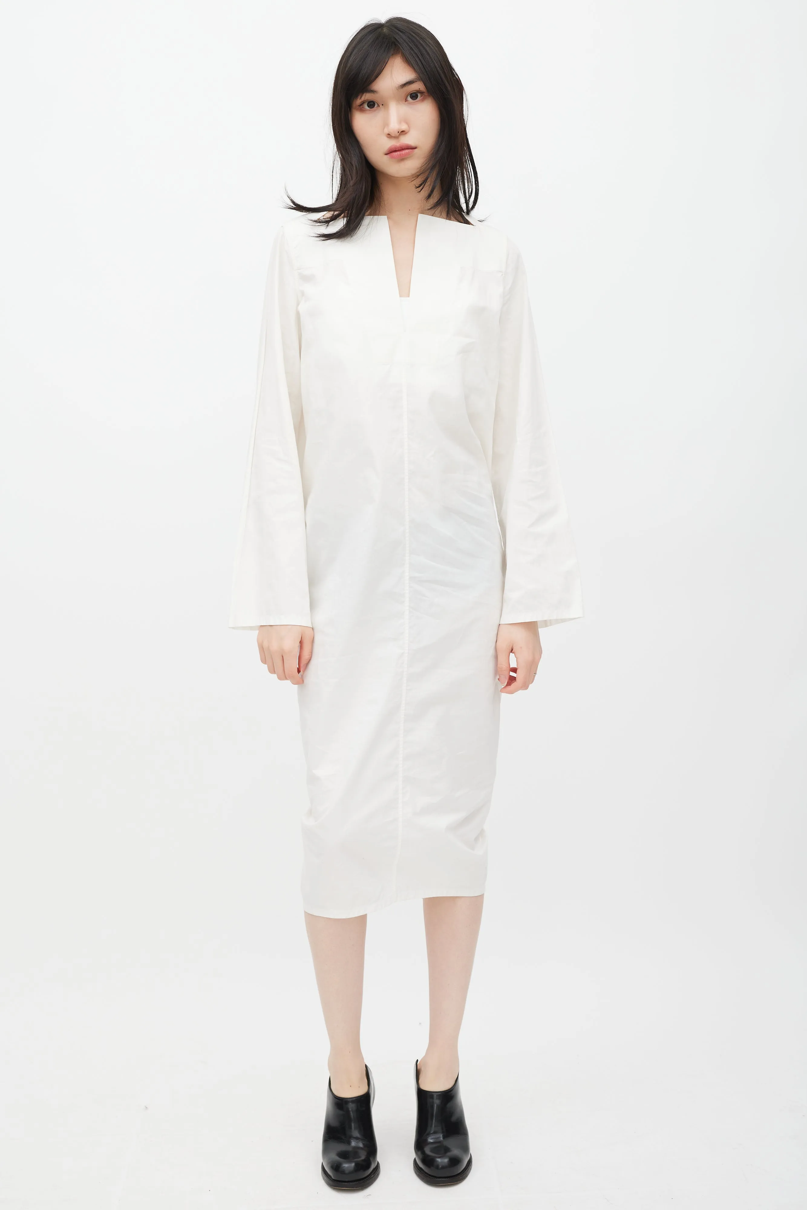 SS 2017 White V-Neck Shirt Dress