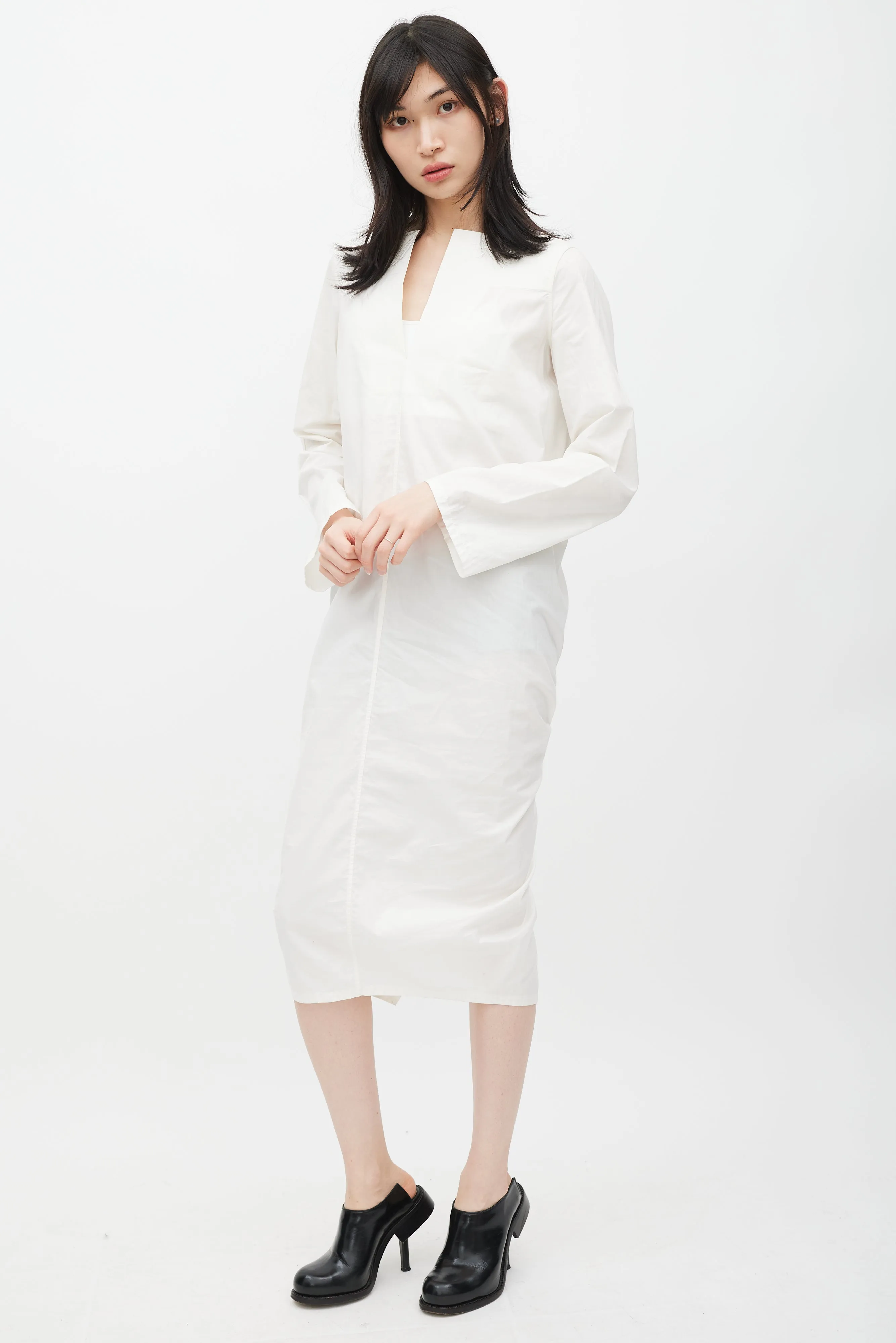 SS 2017 White V-Neck Shirt Dress