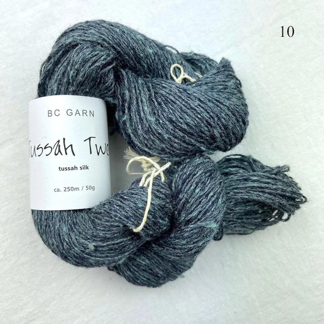 Stockinette Poncho (Tussah Tweed version) Knitting Kit | Tussah Tweed & Knitting Pattern (#113C)
